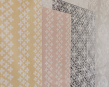 Carregar imagem no visualizador da galeria, Alice Wallpaper by Kim Morgan