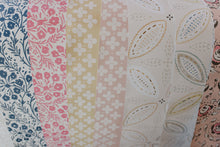 Carregar imagem no visualizador da galeria, Silas Wallpaper by Kim Morgan