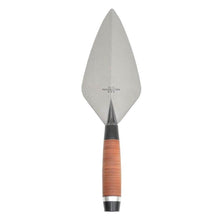 Carregar imagem no visualizador da galeria, Marshalltown 10326 10" Brick Trowel London Pattern - Leather Handle