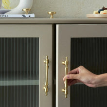 Load image into Gallery viewer, Yekew Knob & Pull Bar