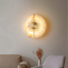 Carregar imagem no visualizador da galeria, Yohana Alabaster Wall Lamp