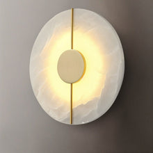 Carregar imagem no visualizador da galeria, Yohana Alabaster Wall Lamp