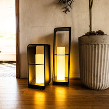 Carregar imagem no visualizador da galeria, Zence Outdoor Garden Lamp