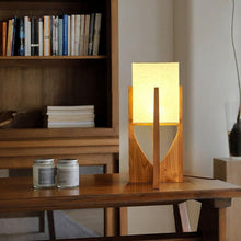 Carregar imagem no visualizador da galeria, Zenic Table Lamp