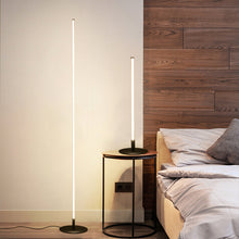 Carregar imagem no visualizador da galeria, Leger Floor Lamp
