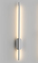 Carregar imagem no visualizador da galeria, Léger Oval Light Sconce- Modern Wall Sconces
