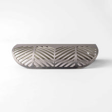Cargar imagen en el visor de la galería, Frond, Solid Brass Edge Pulls
