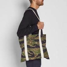 Carregar imagem no visualizador da galeria, 9079 TOTE BAG GREEN TIGER CAMO RIPSTOP
