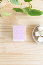 Carregar imagem no visualizador da galeria, A Basket Full of Flowers Wax Melt
