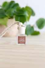 Carregar imagem no visualizador da galeria, A Comfy Chair and Good Book Car Diffuser
