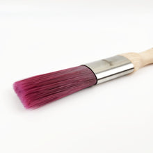 Load image into Gallery viewer, 1&quot; Flat Paint Couture Synthetic Paint Brush
