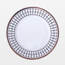 Load image into Gallery viewer, Vertex Wooden Plates Set
