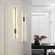 Carregar imagem no visualizador da galeria, Léger Oval Light Sconce- Modern Wall Sconces
