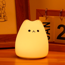 Load image into Gallery viewer, Cat Night Lamp
