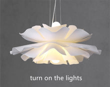 Load image into Gallery viewer, Modern LED Ceiling Pendant Light in the Shape of Flower for Living Room
