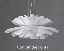 Load image into Gallery viewer, Modern LED Ceiling Pendant Light in the Shape of Flower for Living Room
