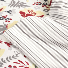 Cargar imagen en el visor de la galería, Blooming Garden Reversible 5 Piece Comforter Set
