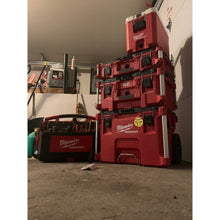 Carregar imagem no visualizador da galeria, Milwaukee 48-22-8460 PACKOUT™ 16QT Compact Cooler
