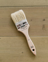 Load image into Gallery viewer, 2.5″ Flat Paint Chip Brush
