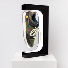 Carregar imagem no visualizador da galeria, Floating Shoe Display LED Lamp
