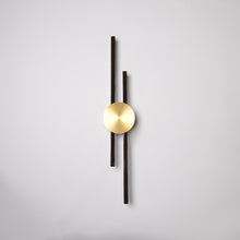 Carregar imagem no visualizador da galeria, Elles Minimalist Light Sconce
