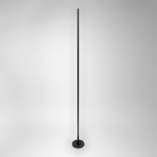 Carregar imagem no visualizador da galeria, Léger RGB Floor Lamp
