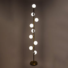 Carregar imagem no visualizador da galeria, Aurelia Nordic Modern Minimalist Floor Lamp
