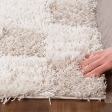 Carregar imagem no visualizador da galeria, Atira Light Brown Checkered Area Rug
