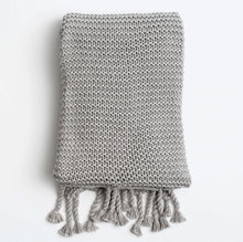 Cargar imagen en el visor de la galería, Ozarke Organic Cotton Comfy Knit Throw Blanket Extra Large 54 x 72 inches
