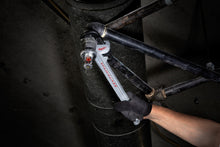 Carregar imagem no visualizador da galeria, Milwaukee 48-22-7213 10L Aluminum Pipe Wrench with POWERLENGTH™ Handle
