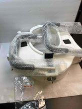 Cargar imagen en el visor de la galería, Vaunn Raised Toilet Seat and Elevated Commode Booster Seat Riser
