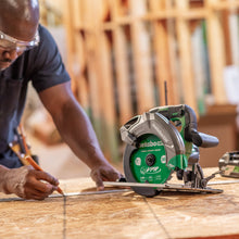 Carregar imagem no visualizador da galeria, Metabo HPT C1807DAQ4M 18V MultiVolt 7-1/4 Inch Cordless Circular Saw
