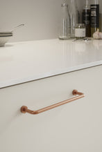 Carregar imagem no visualizador da galeria, Brushed Copper &quot;Lounge&quot; Cabinet Knob and Wire Drawer Pulls
