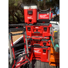 Carregar imagem no visualizador da galeria, Milwaukee 48-22-8460 PACKOUT™ 16QT Compact Cooler
