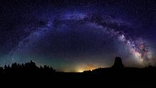 Cargar imagen en el visor de la galería, Milky Way Galaxy Stars Wall Mural. Starry Night Over Devils Tower National Monument Park. #6416
