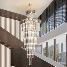 Carregar imagem no visualizador da galeria, Luxurious Smoky Elegance Crystal Chandelier
