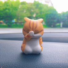 Cargar imagen en el visor de la galería, Cat Face Palm Figurine
