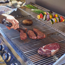Carregar imagem no visualizador da galeria, 77352 | Full Stainless Propane Gas Grill with Free Rotisserie Kit
