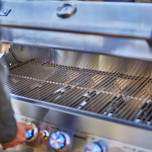 Carregar imagem no visualizador da galeria, 77352 | Full Stainless Propane Gas Grill with Free Rotisserie Kit
