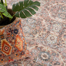 Cargar imagen en el visor de la galería, Flat Pile Urpi Red Washable Rug - Clearance
