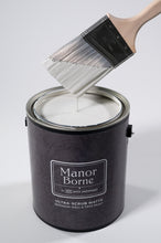 Cargar imagen en el visor de la galería, Biscuits and Butter - Manor Borne Wall Paint
