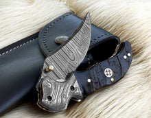 Carregar imagem no visualizador da galeria, Custom Handmade Damascus Pocket Knife – Blue Pakka Wood
