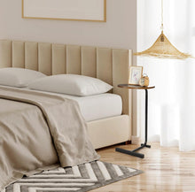 Carregar imagem no visualizador da galeria, C-Shaped End Table, Round Couch Table for Living Room, Side Table for Bedroom, C Table with Metal Frame for Couch, Sofa, Bedside and Tv Tray, Rustic B
