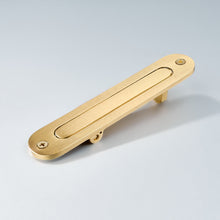Cargar imagen en el visor de la galería, Orbital Door Finger Pull
