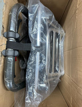 Carregar imagem no visualizador da galeria, Ultra-Light Transport Wheelchair - Folding Portable Wheelchair with Hand Brake - Trolleys for Elderly Aircraft Travel with Bag
