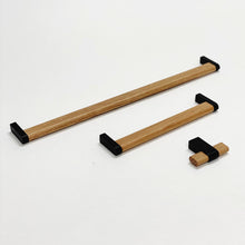 Carregar imagem no visualizador da galeria, Black and Oak Wood &quot;Crossing&quot; Cabinet Knob and Drawer Handles
