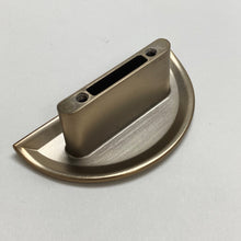 Carregar imagem no visualizador da galeria, Brushed Bronze &quot;Horizon&quot; Semi-circle Drawer Pulls
