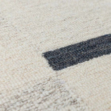 Carregar imagem no visualizador da galeria, Aibonito Wool Area Rug

