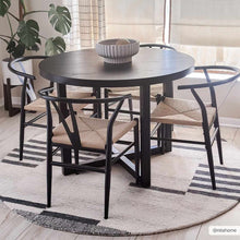 Carregar imagem no visualizador da galeria, Aibonito Wool Area Rug
