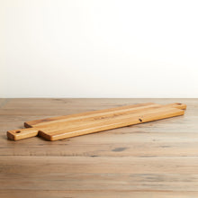 Carregar imagem no visualizador da galeria, All Friends - Serving Board
